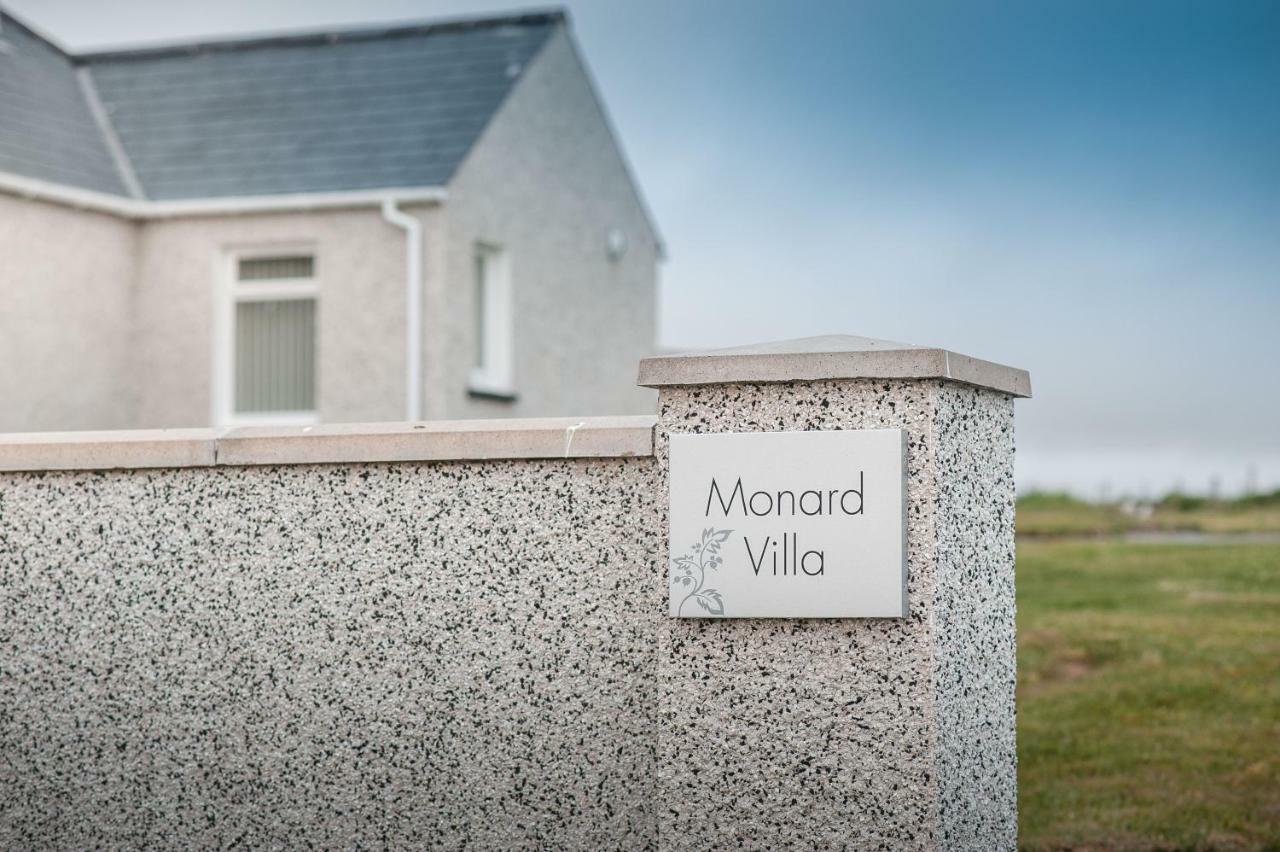 Monard Villa Barvas Luaran gambar